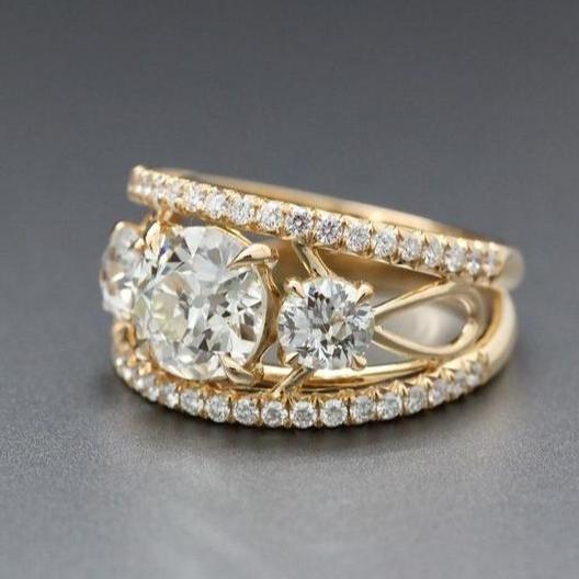 Golden Vintage Crystal Ring