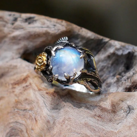 Vintage Moon Crystal Ring in Silver